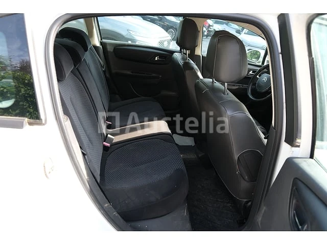Auto citroën c4 (2007-83,875 km-vin:vf7lcnfuc74687777) - afbeelding 14 van  39
