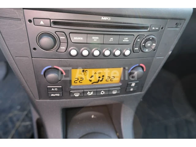 Auto citroën c4 (2007-83,875 km-vin:vf7lcnfuc74687777) - afbeelding 15 van  39