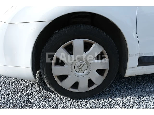 Auto citroën c4 (2007-83,875 km-vin:vf7lcnfuc74687777) - afbeelding 26 van  39