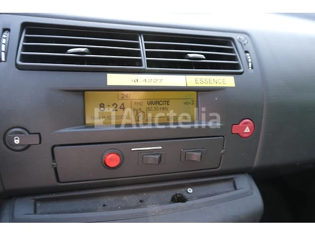 Auto citroën c4 (2007-83,875 km-vin:vf7lcnfuc74687777) - afbeelding 38 van  39