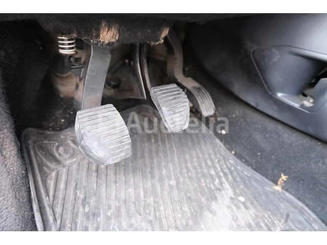 Auto citroën c4 (2007-89,473 km-vin:vf7lcnfuc74687776) - afbeelding 19 van  37