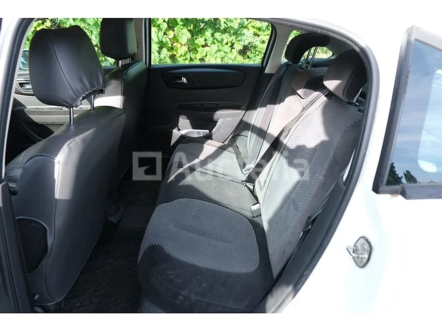 Auto citroën c4 (2007-89,473 km-vin:vf7lcnfuc74687776) - afbeelding 34 van  37