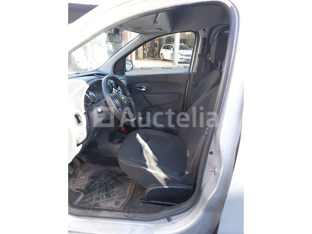 Auto dacia dokker (2017-217,725 km) - afbeelding 59 van  59