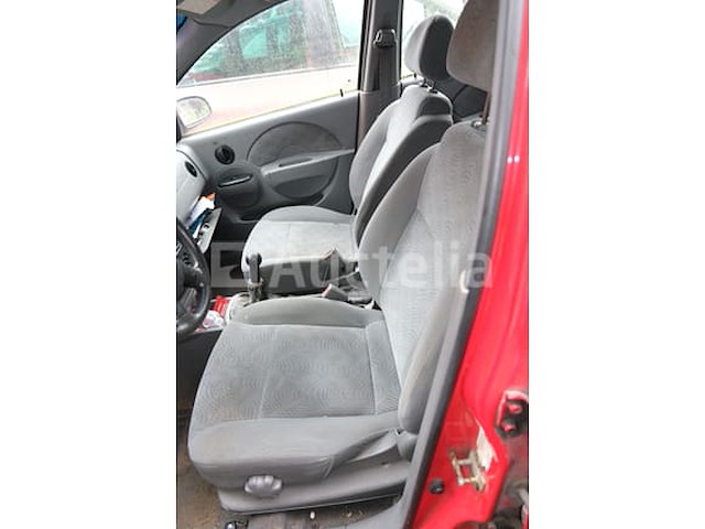 Auto daewoo kalos (2004-199.044 km-vin:klasf48t14b171577) voor onderdelen - afbeelding 27 van  32