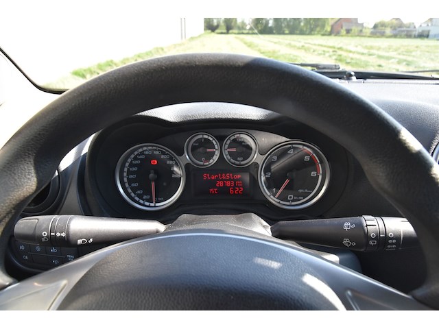 Auto dubbel gebruik alfa romeo mito (2011 / zar 955 000 01 137 015) - afbeelding 10 van  31