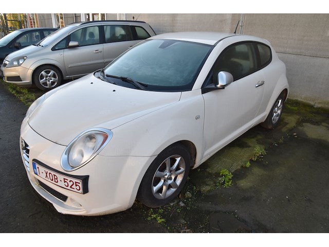 Auto dubbel gebruik alfa romeo mito (2011 / zar 955 000 01 137 015) - afbeelding 1 van  31
