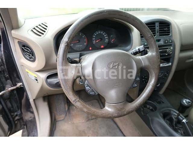 Auto hyundai santa fe 2.4 - 4wd (2004-240.672 km-vin:kmhsc81bp4u664679) - afbeelding 5 van  46