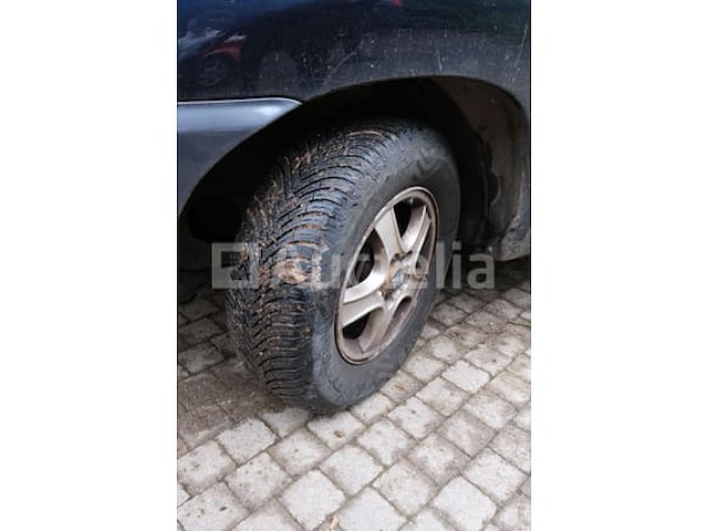 Auto hyundai santa fe 2.4 - 4wd (2004-240.672 km-vin:kmhsc81bp4u664679) - afbeelding 11 van  46