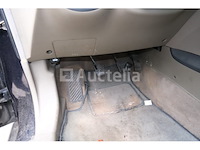 Auto hyundai santa fe 2.4 - 4wd (2004-240.672 km-vin:kmhsc81bp4u664679) - afbeelding 15 van  46