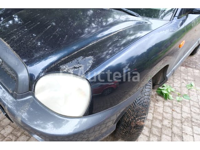 Auto hyundai santa fe 2.4 - 4wd (2004-240.672 km-vin:kmhsc81bp4u664679) - afbeelding 29 van  46
