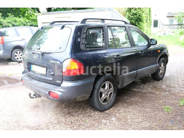 Auto hyundai santa fe 2.4 - 4wd (2004-240.672 km-vin:kmhsc81bp4u664679) - afbeelding 42 van  46