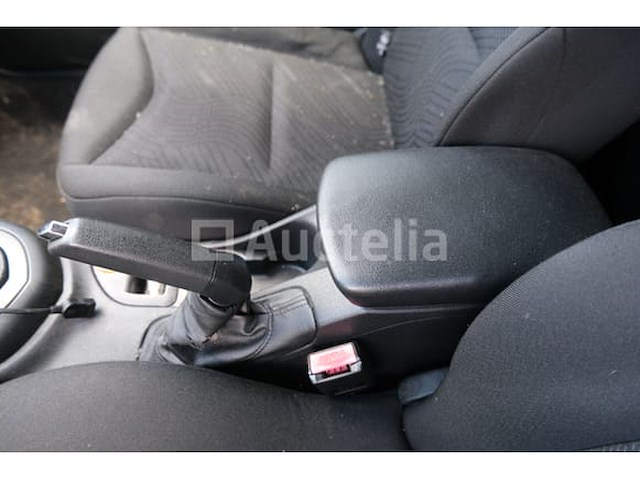 Auto (inbeslagname op de weg) peugeot 308 - afbeelding 22 van  61