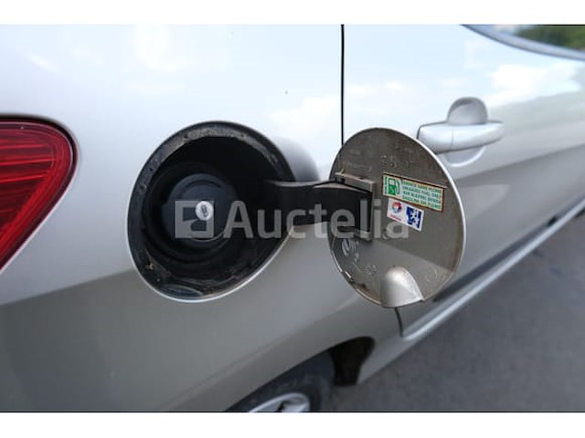 Auto (inbeslagname op de weg) peugeot 308 - afbeelding 33 van  61
