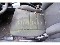 Auto (inbeslagname op straat) honda civic ctdi (2004-vin:shheu97504u203394) - afbeelding 28 van  46
