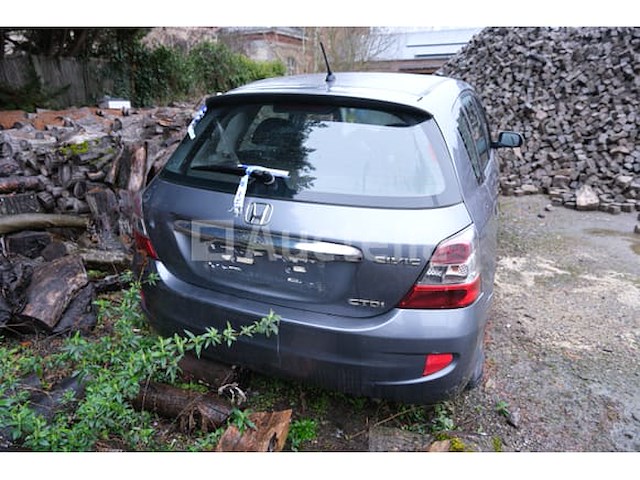 Auto (inbeslagname op straat) honda civic ctdi (2004-vin:shheu97504u203394) - afbeelding 34 van  46