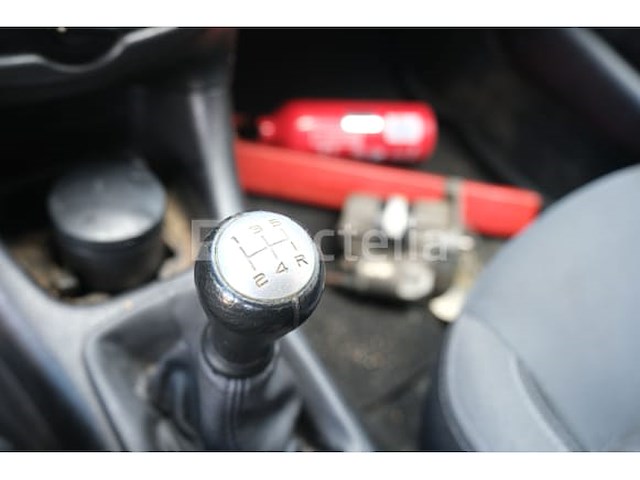 Auto (inbeslagname op straat) peugeot 206 - afbeelding 4 van  60