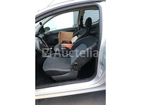 Auto (inbeslagname op straat) peugeot 206 - afbeelding 6 van  60
