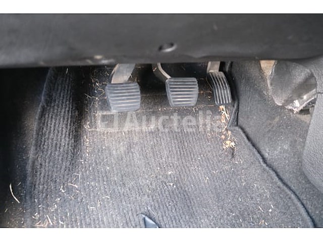 Auto (inbeslagname op straat) peugeot 206 - afbeelding 8 van  60