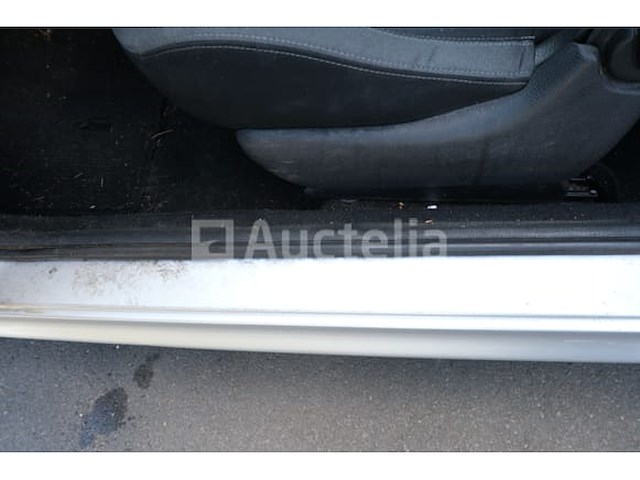 Auto (inbeslagname op straat) peugeot 206 - afbeelding 9 van  60