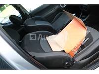 Auto (inbeslagname op straat) peugeot 206 - afbeelding 14 van  60