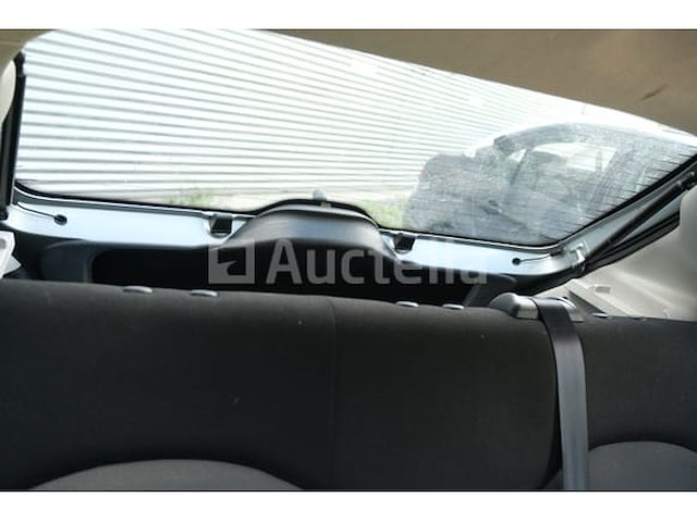 Auto (inbeslagname op straat) peugeot 206 - afbeelding 21 van  60
