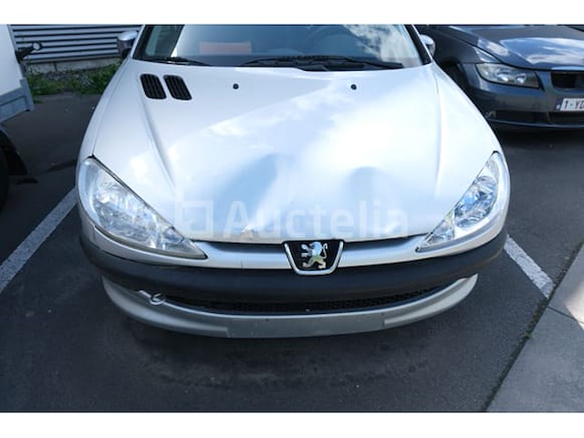 Auto (inbeslagname op straat) peugeot 206 - afbeelding 22 van  60