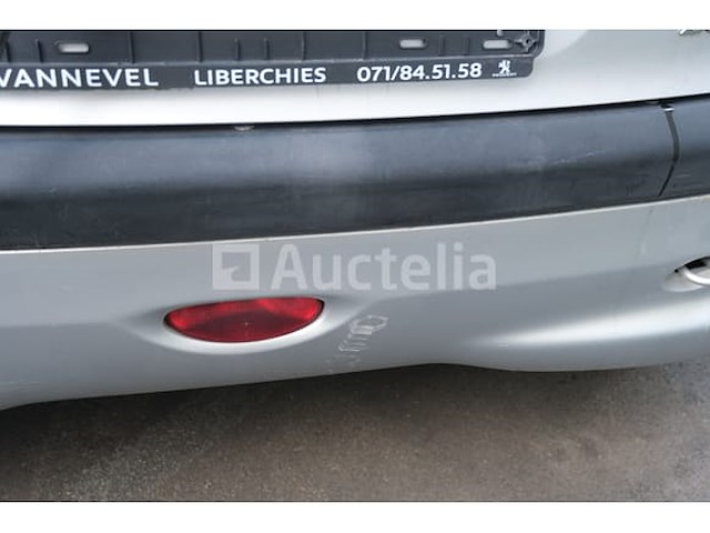 Auto (inbeslagname op straat) peugeot 206 - afbeelding 33 van  60