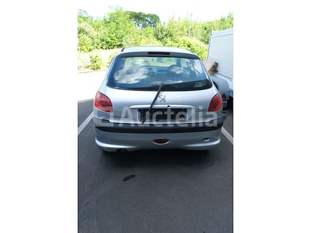 Auto (inbeslagname op straat) peugeot 206 - afbeelding 56 van  60