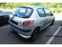 Auto (inbeslagname op straat) peugeot 206 - afbeelding 58 van  60