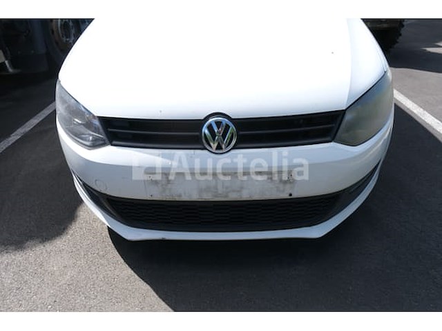 Auto (inbeslagname op straat) volkswagen polo - afbeelding 9 van  54