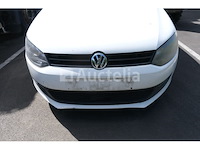 Auto (inbeslagname op straat) volkswagen polo - afbeelding 9 van  54