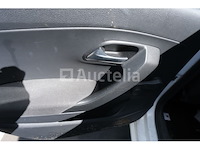 Auto (inbeslagname op straat) volkswagen polo - afbeelding 13 van  54