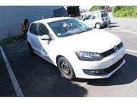 Auto (inbeslagname op straat) volkswagen polo - afbeelding 19 van  54