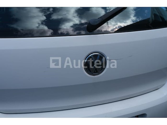 Auto (inbeslagname op straat) volkswagen polo - afbeelding 21 van  54