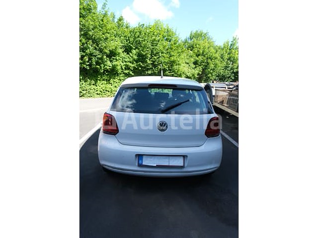Auto (inbeslagname op straat) volkswagen polo - afbeelding 23 van  54