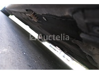 Auto (inval op straat) bmw 318i - afbeelding 2 van  65