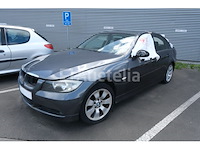 Auto (inval op straat) bmw 318i - afbeelding 3 van  65