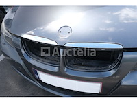 Auto (inval op straat) bmw 318i - afbeelding 9 van  65