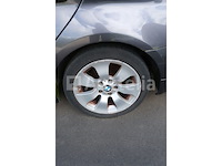 Auto (inval op straat) bmw 318i - afbeelding 27 van  65