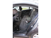 Auto (inval op straat) bmw 318i - afbeelding 42 van  65
