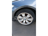 Auto (inval op straat) bmw 318i - afbeelding 59 van  65
