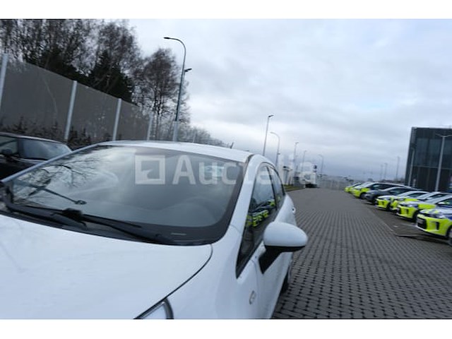 Auto kia new rio (2014-59,536 km-vin:knadm511ae6312555) - afbeelding 19 van  48