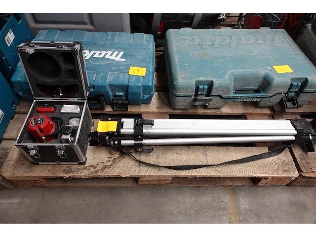 Auto line laser futech + staander - afbeelding 1 van  6