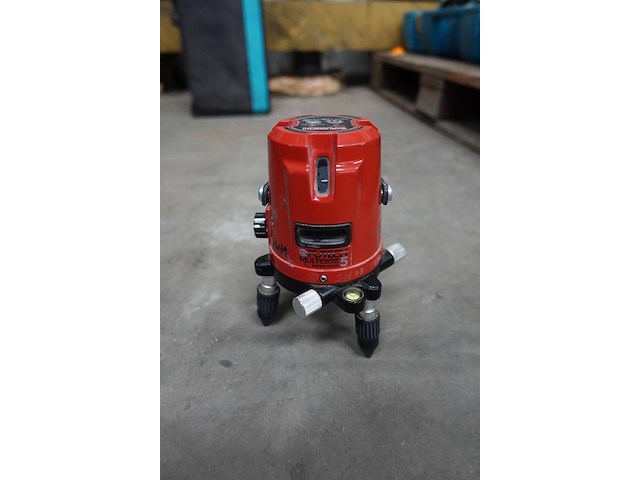 Auto line laser futech + staander - afbeelding 3 van  6