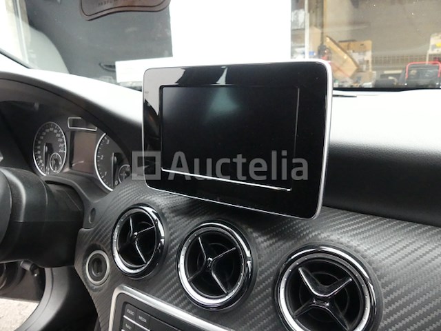 Auto mercedes-benz gla (2016-238,129 km) - afbeelding 3 van  28