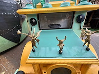 Auto met orgel orgel - afbeelding 8 van  10