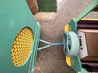 Auto met orgel orgel - afbeelding 4 van  14