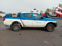 Auto mitsubishi l200 (2007-328,492 km)