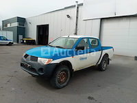 Auto mitsubishi l200 (2007-328,492 km) - afbeelding 8 van  10