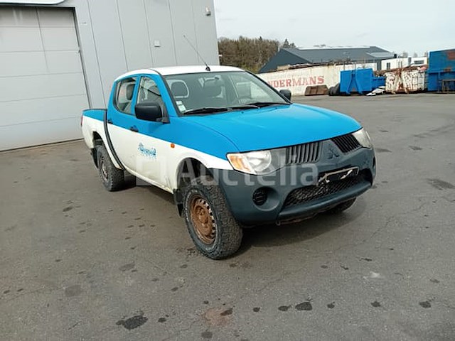 Auto mitsubishi l200 (2007-328,492 km) - afbeelding 9 van  10